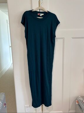 Classic Teal Maxi Dress - Short Sleeve Crew Neck